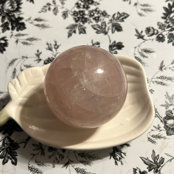 Rose Quartz Gemstone Sphere - Picture 1 of 4